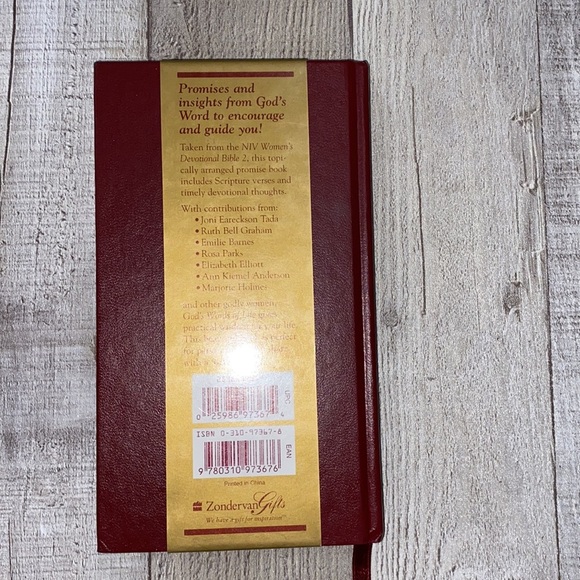 Gods words of life women’s NIV devotional Bible book FREE WITH PURCHASE - Picture 6 of 7